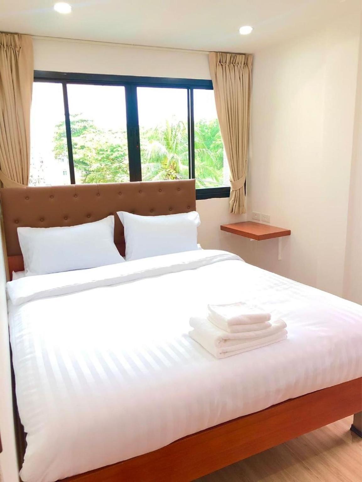 The Lodge Pattaya Buitenkant foto